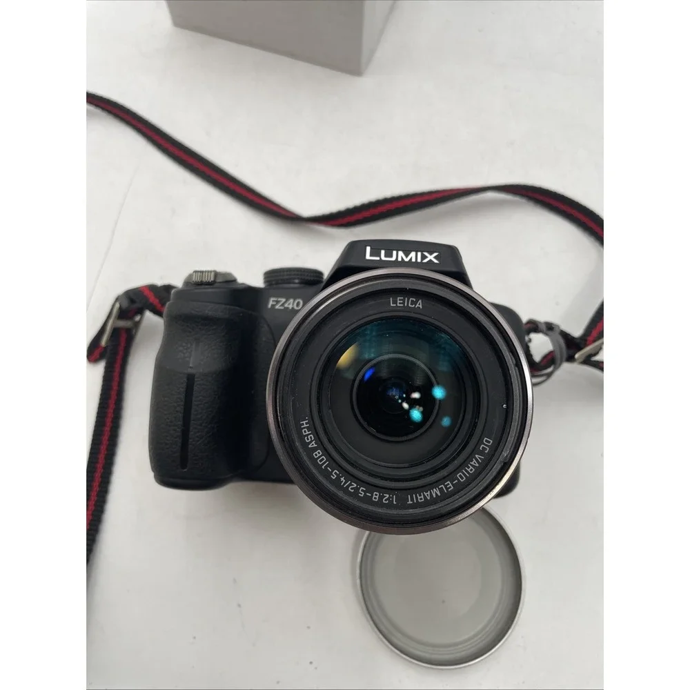 Panasonic Lumix DMC-FZ40 Digital Camera 14MP 24x Zoom+Battery+Charger+SD Card+
